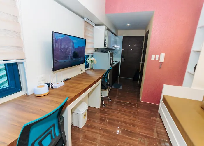 Boutique Air Retreat Relax Laugh Swim Gym Car Park 1767 Manila