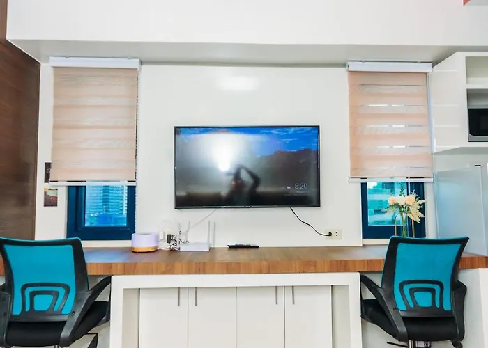 Boutique Air Retreat Relax Laugh Swim Gym Car Park 1767 Manila