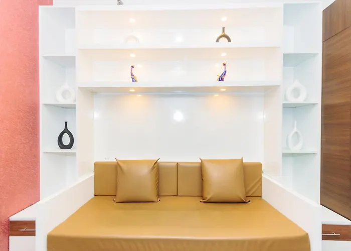 Apartment Boutique Air Retreat Relax Laugh Swim Gym Car Park 1767 *